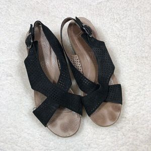 Women’s Dansko Shoes